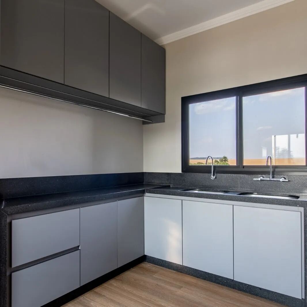Acabamento de bancada de cozinha, obra da Marmoraria BR